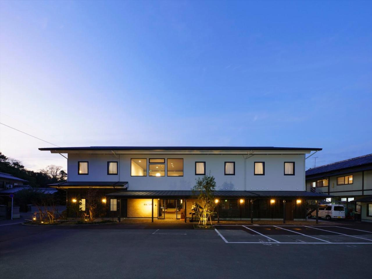 Отель Harajo No Yado Shiro Minamishimabara Экстерьер фото
