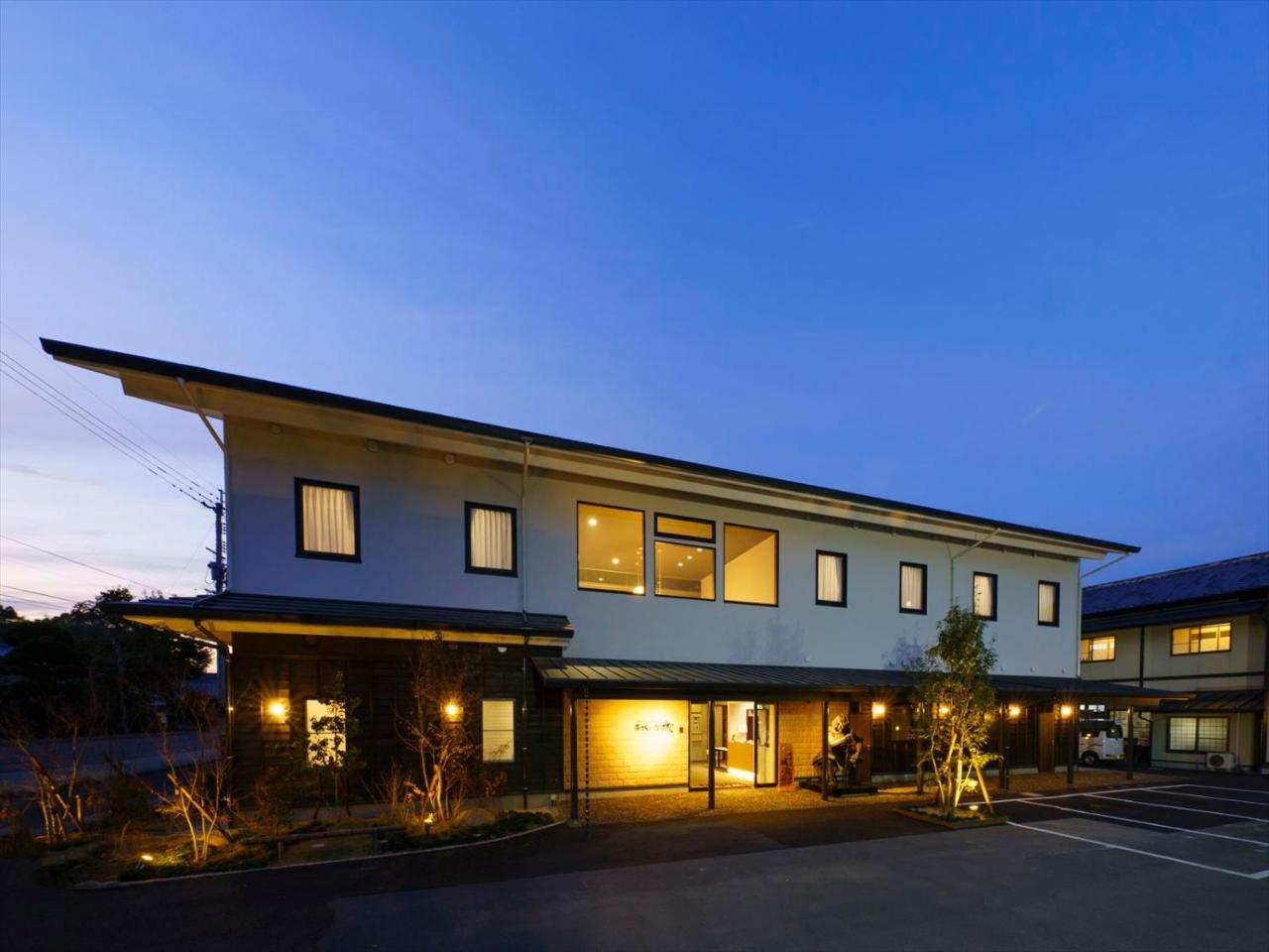 Отель Harajo No Yado Shiro Minamishimabara Экстерьер фото
